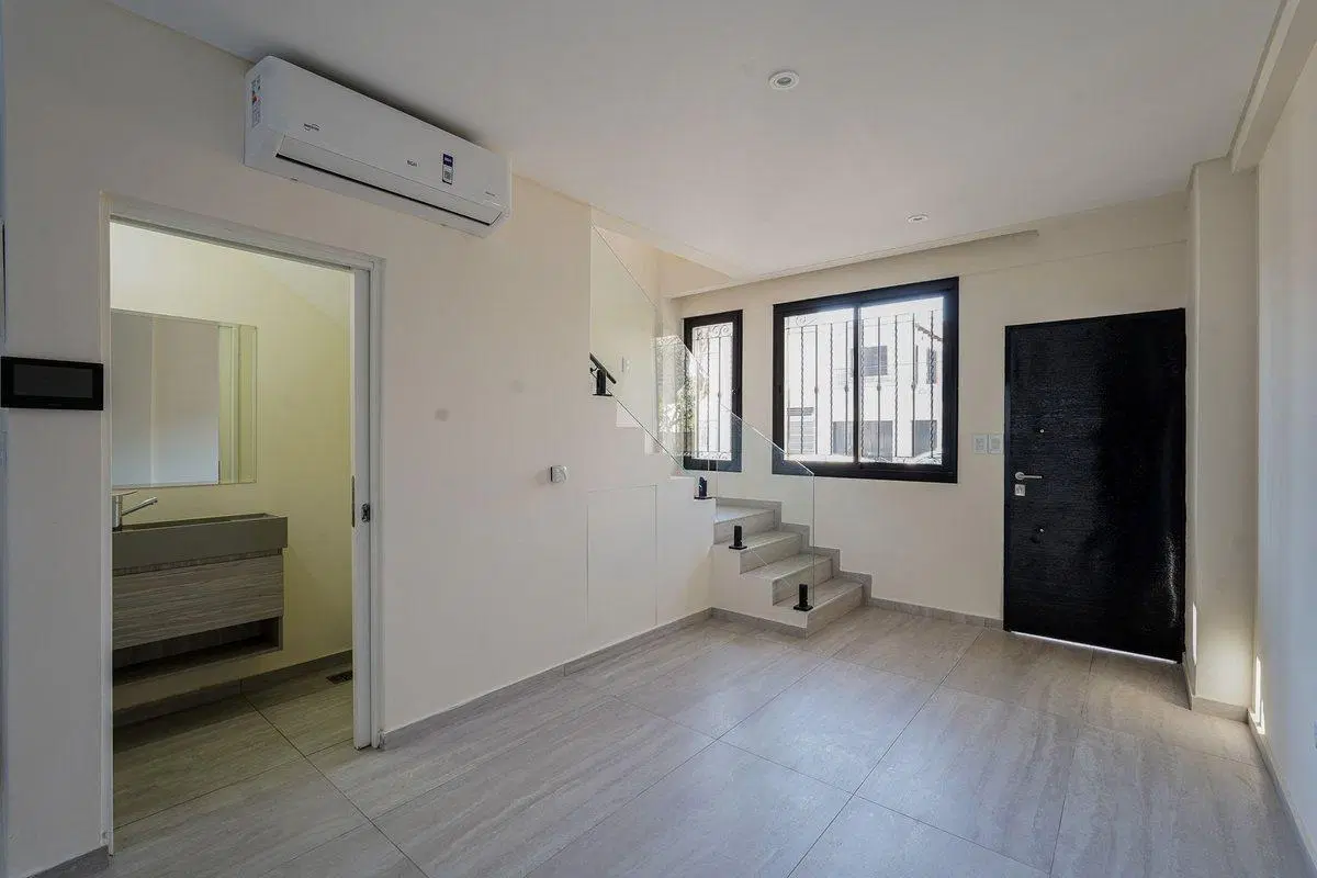 VENTA TRIPLEX VILLA LURO SIN EXPENSAS 3