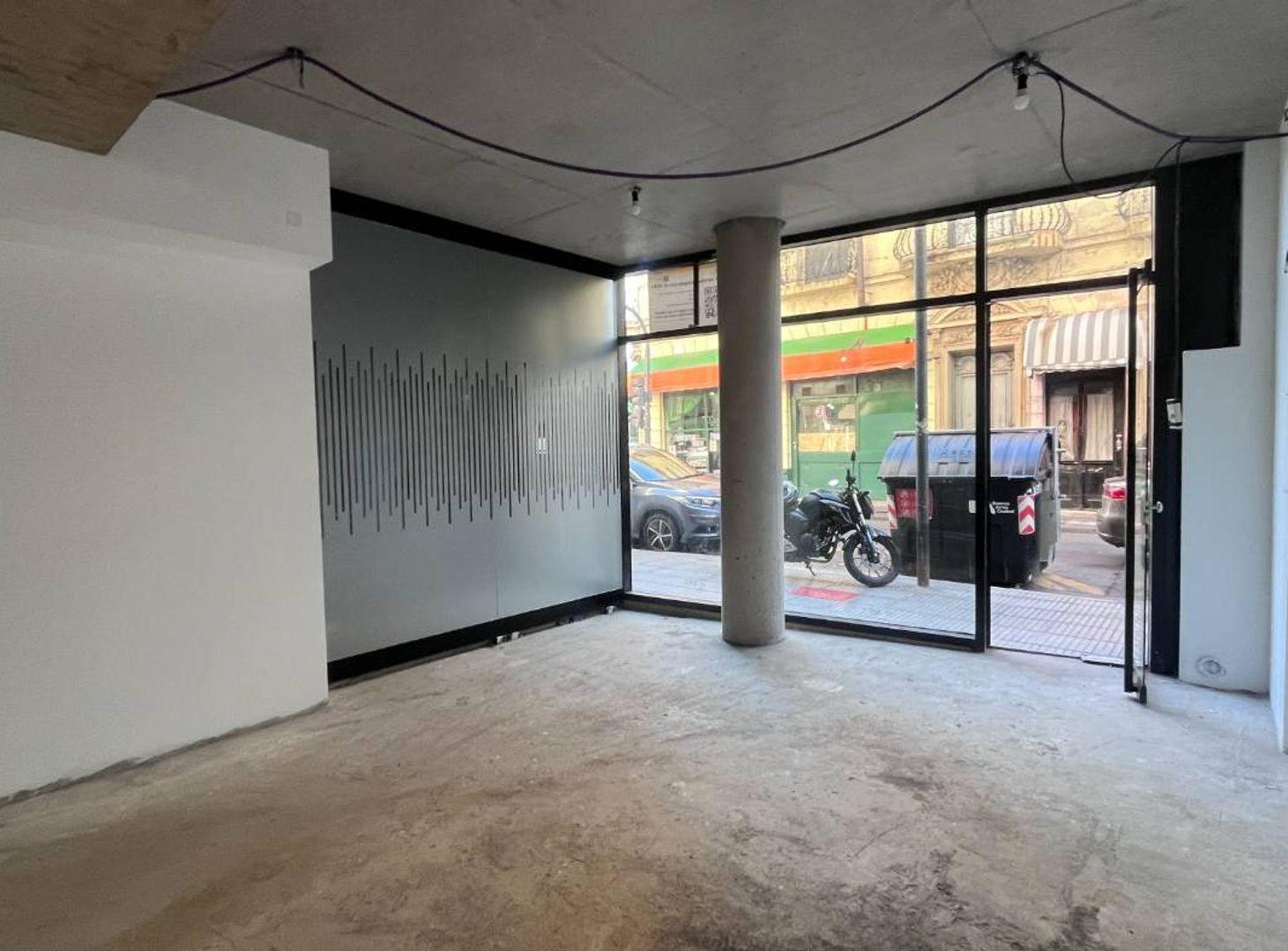 Foto de VENTA LOCAL A ESTRENAR SAN TELMO, imagen 1
