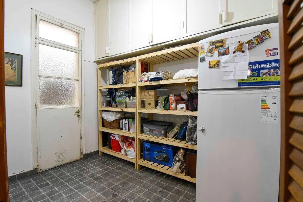 DEPARTAMENTO 4 AMBIENTES C/PATIO. JARDIN. BELGRANO 3