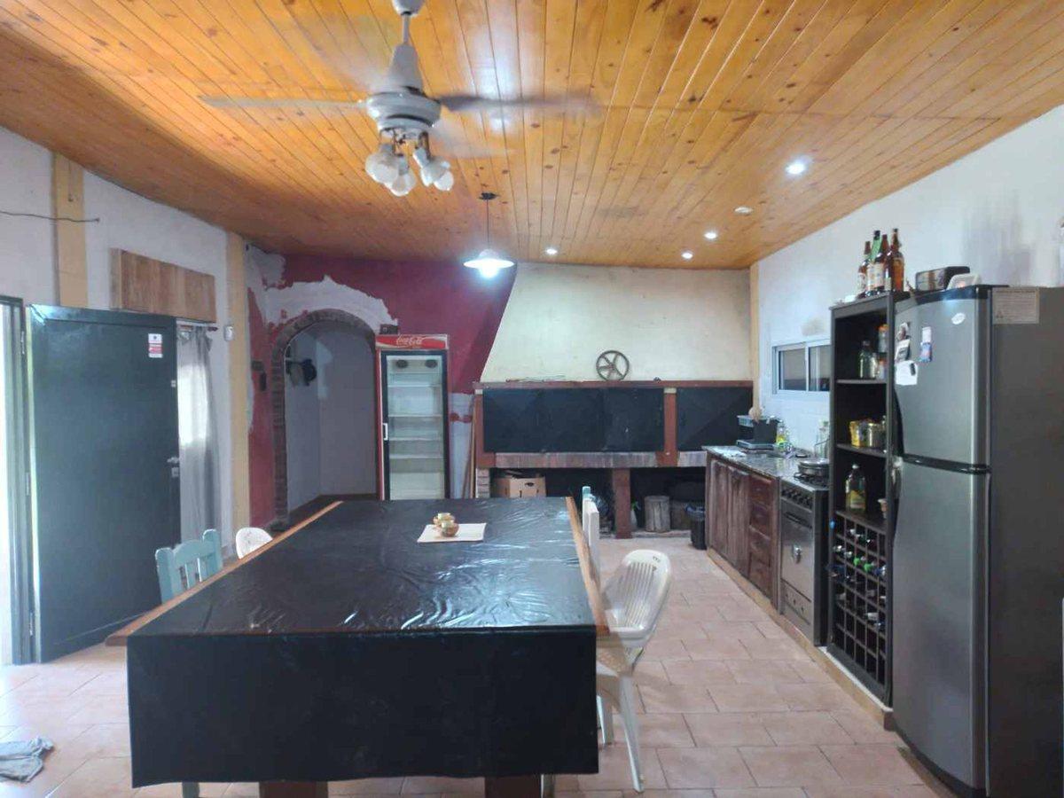 Foto de VENTA CASA 4 AMBIENTES SAN VICENTE ALEJANDRO KORN, imagen 2