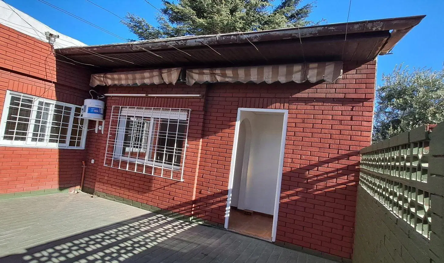 PH 5 AMB PARRILLA PATIO 1 PISO X ESCALERA PIÑEIR0 5