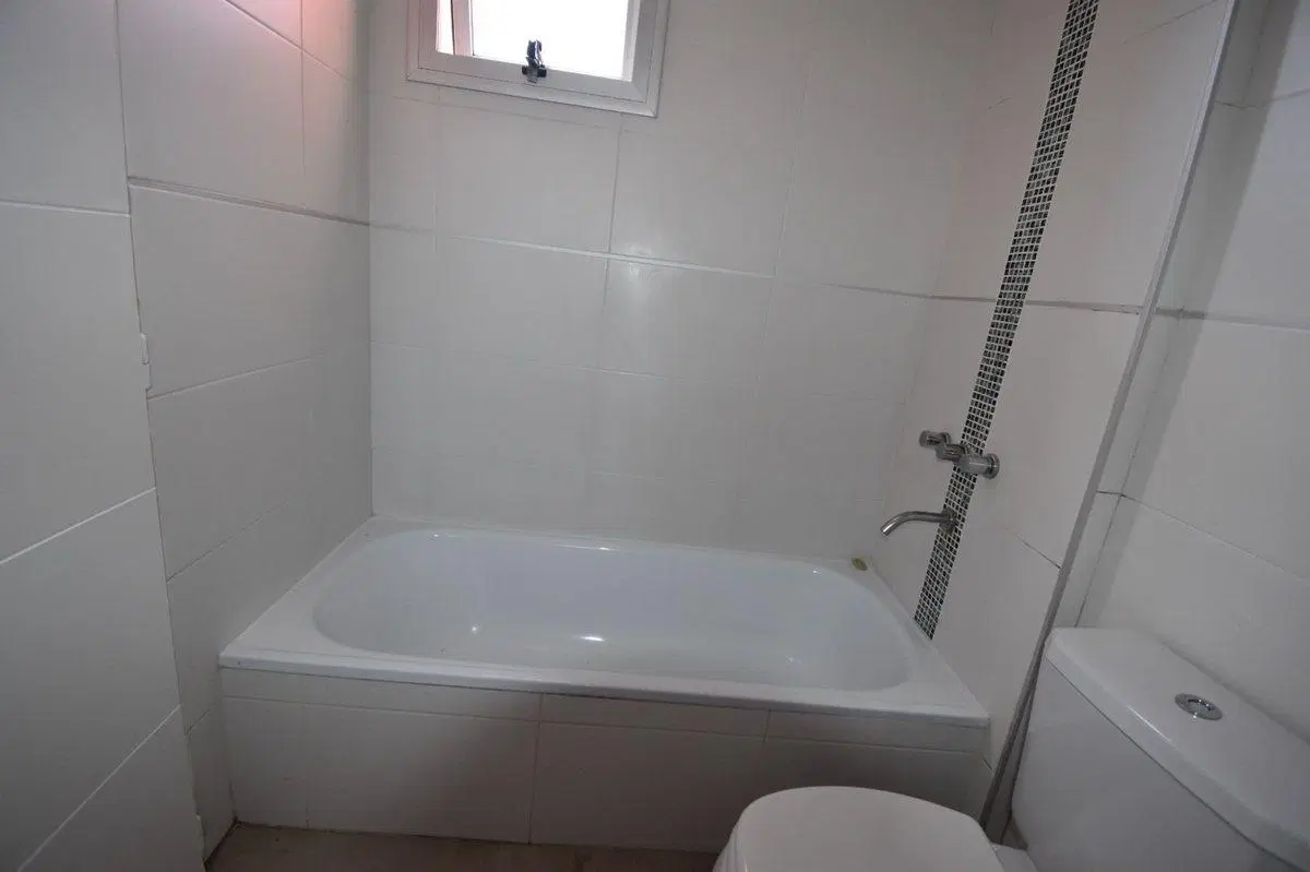 VENTA DPTO 2 AMB CON COCHERA QUILMES CENTRO 3
