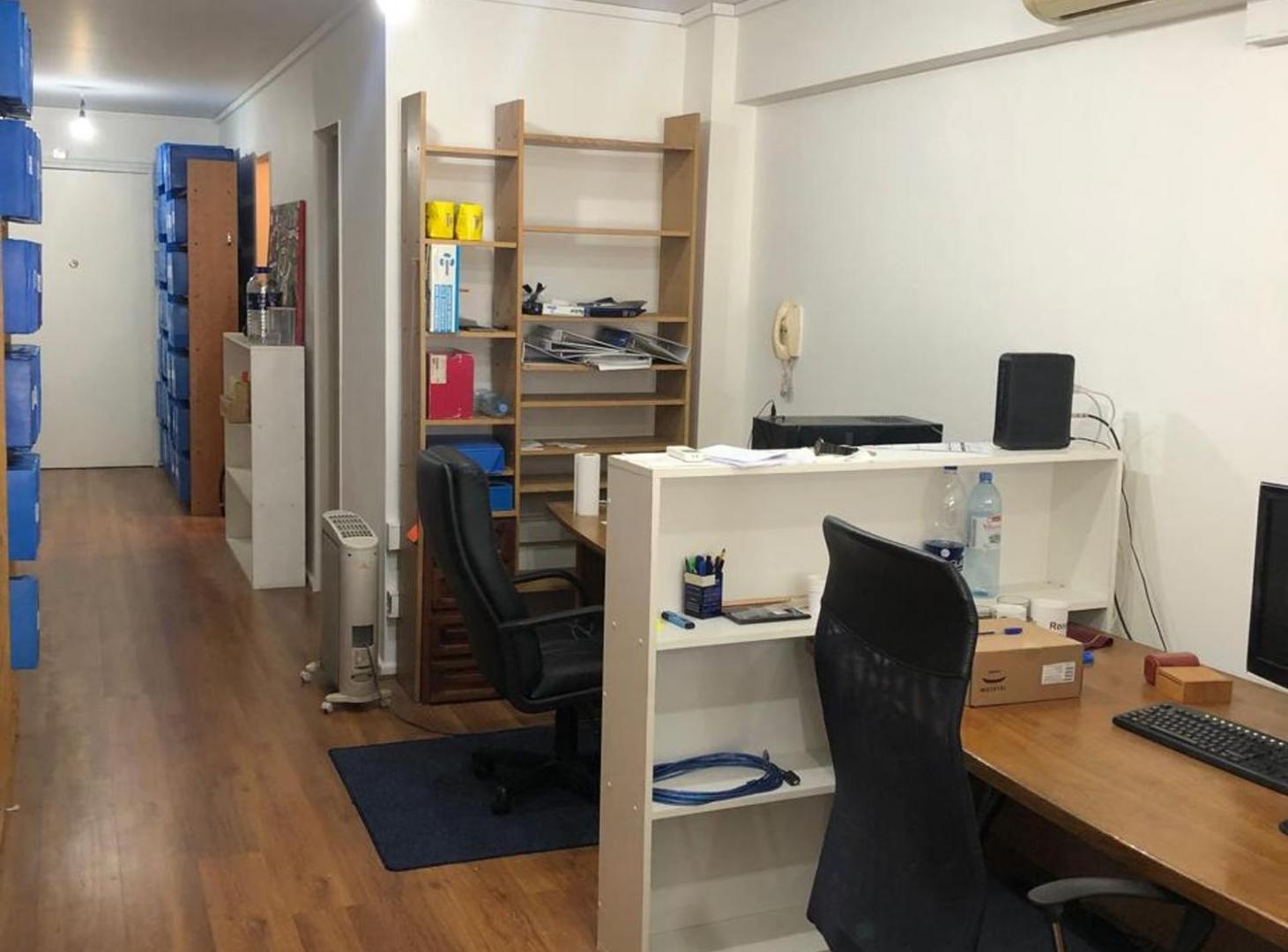 Foto de VENTA OFICINA MONSERRAT, imagen 4