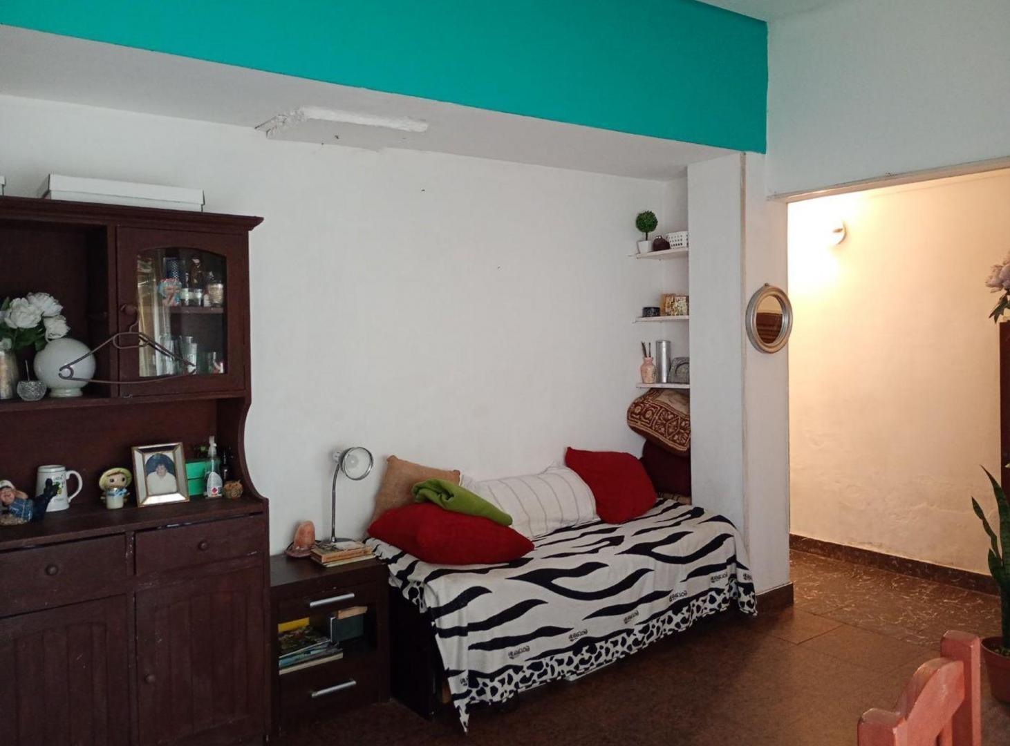Foto de VENTA PH 2 AMBIENTES POMPEYA SIN EXPENSAS, imagen 4