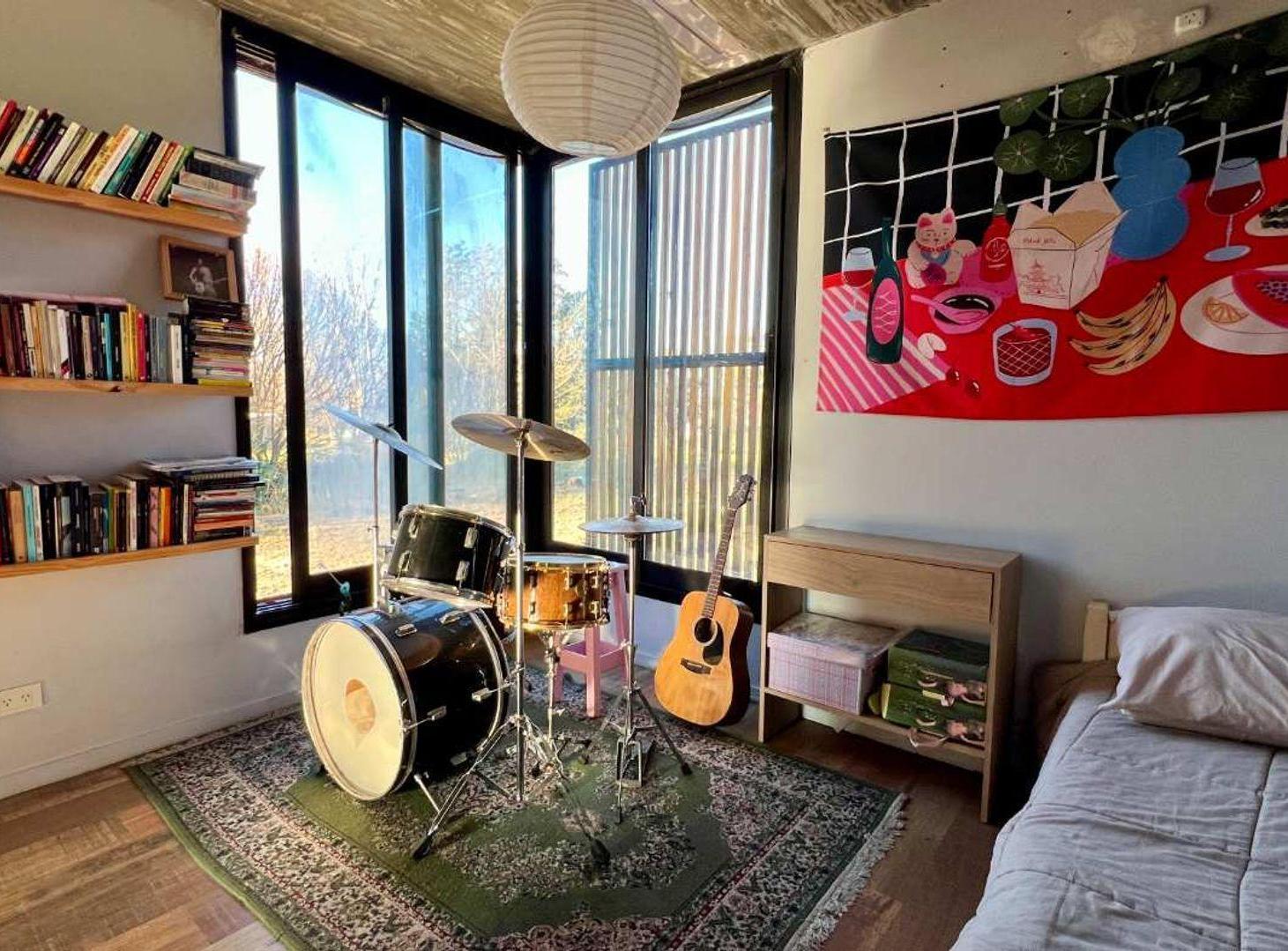 Foto de VENTA CASA URIBELARREA 2 DORM ESCRITORIO LOTE 1HA, imagen 3