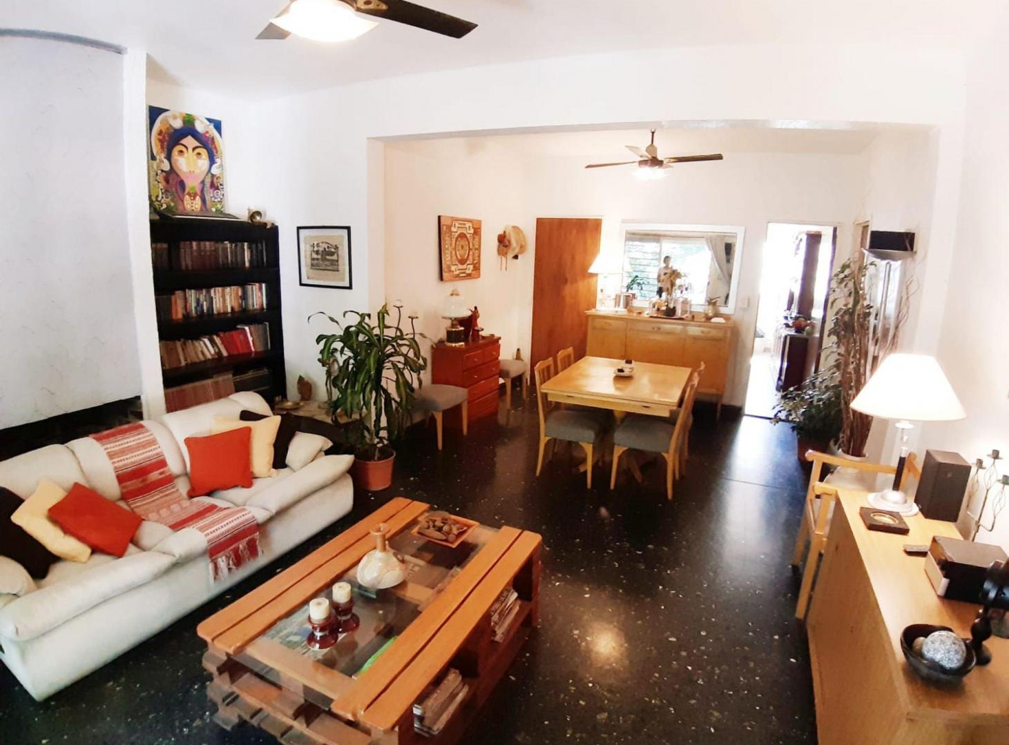 Foto de VENTA PH 4 AMBIENTES LINIERS SIN EXPENSAS, imagen 2