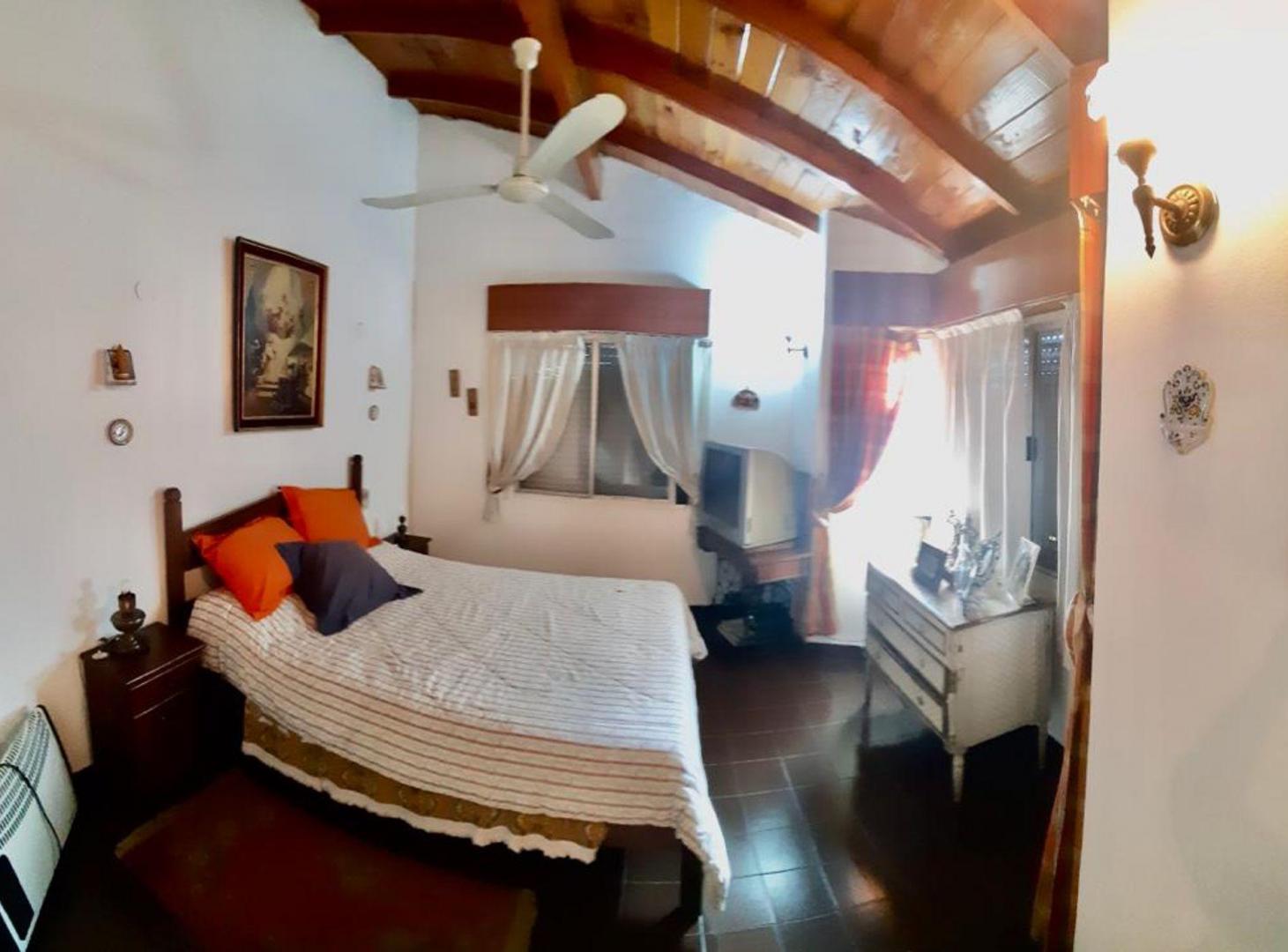 Foto de VENTA CASA 4 AMBIENTES MORENO APTO CRÉDITO, imagen 4