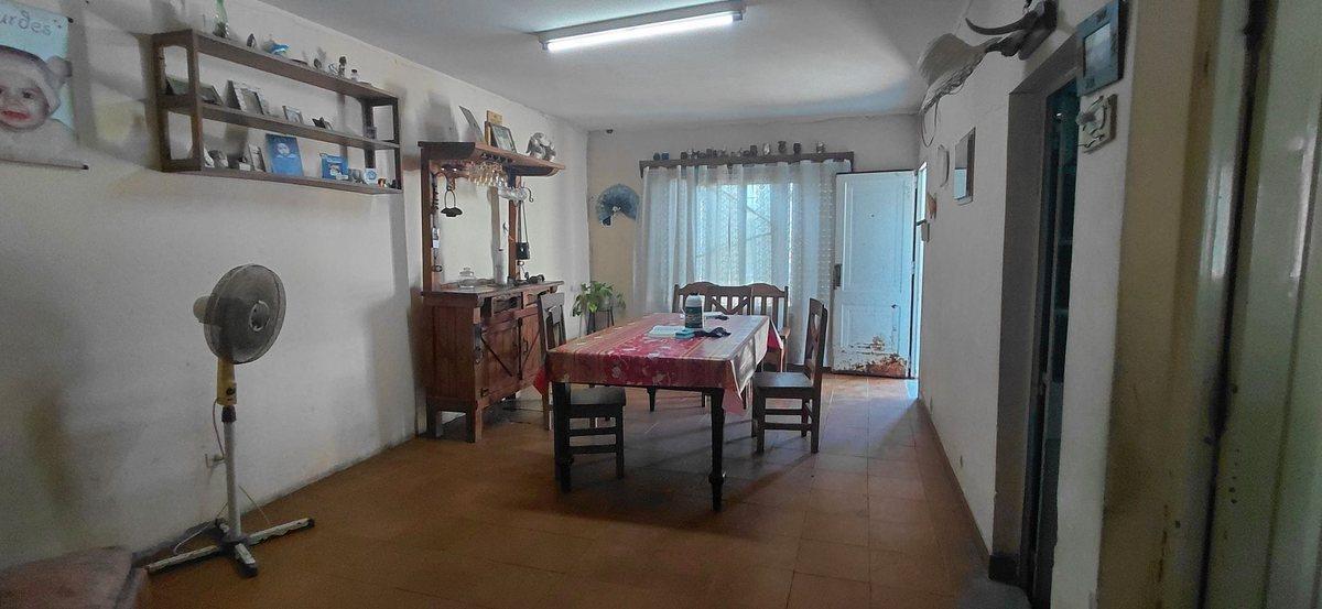 Foto de CASA CON FONDO Y LOCAL AL FRENTE GLEW CENTRO, imagen 5