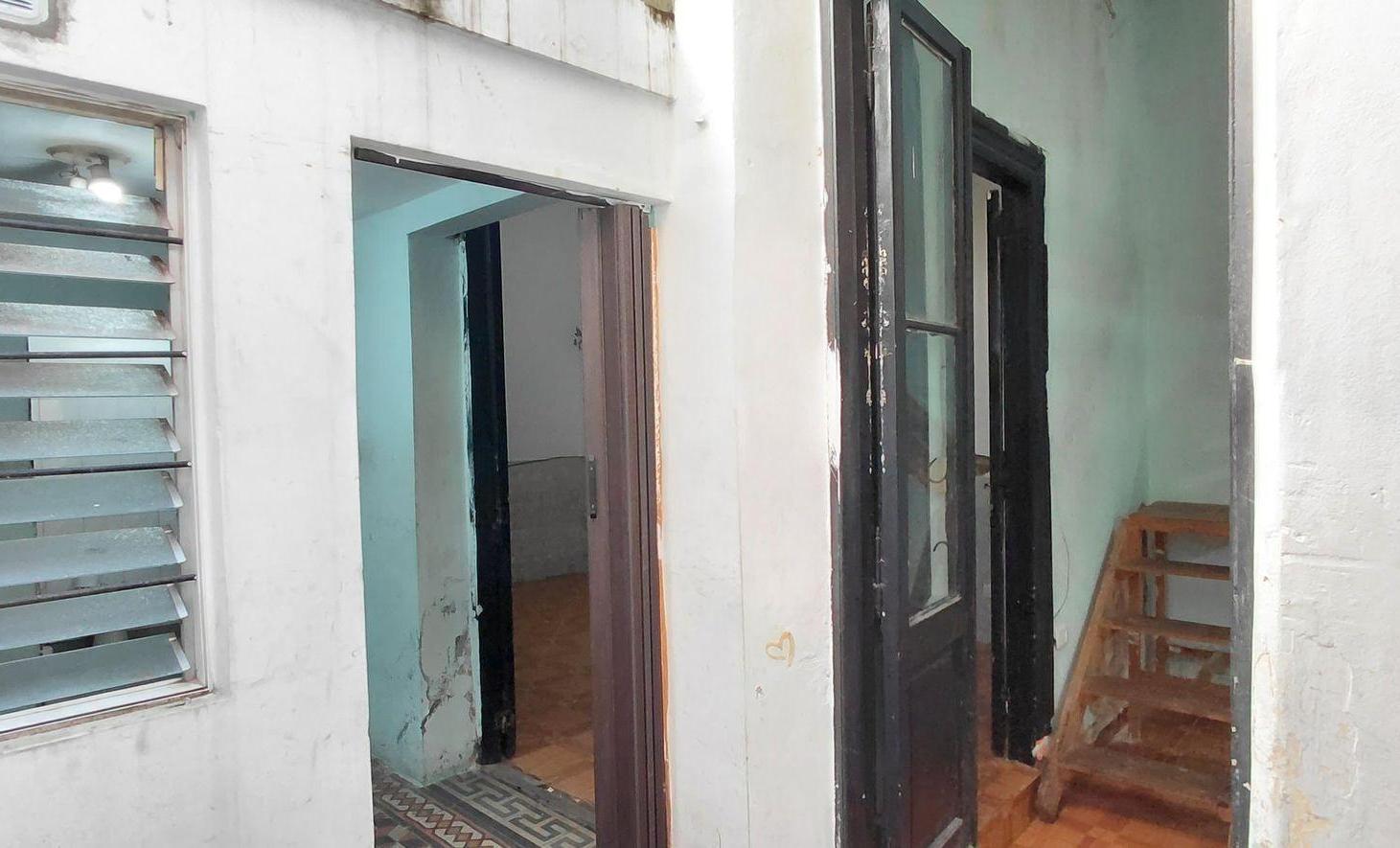 Foto de VENTA PH 2 AMB A RECICLAR UBICACION ESTRATEGICA, imagen 1