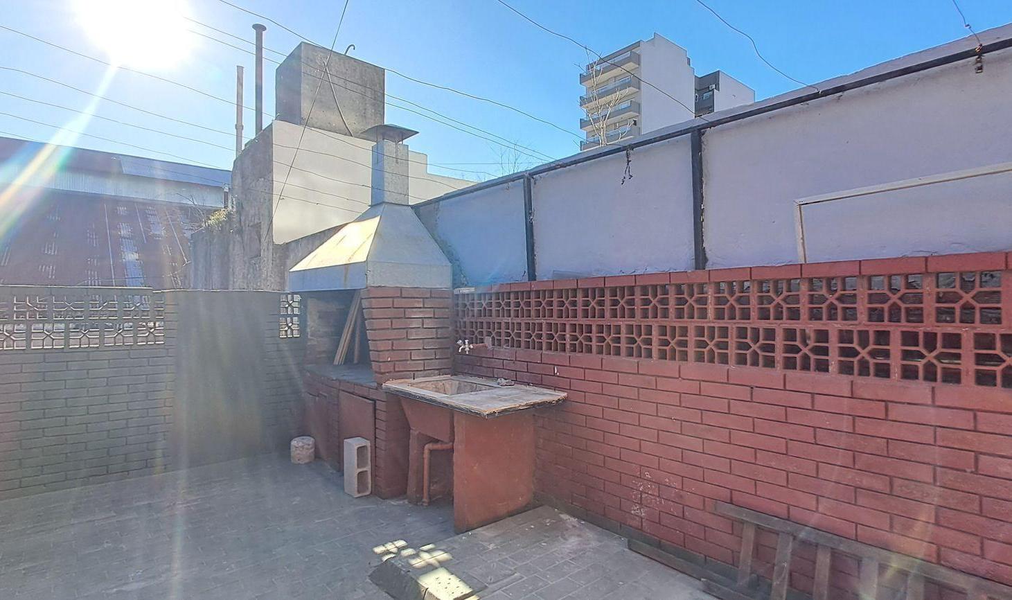Foto de PH 5 AMB PARRILLA PATIO 1 PISO X ESCALERA PIÑEIR0, imagen 1