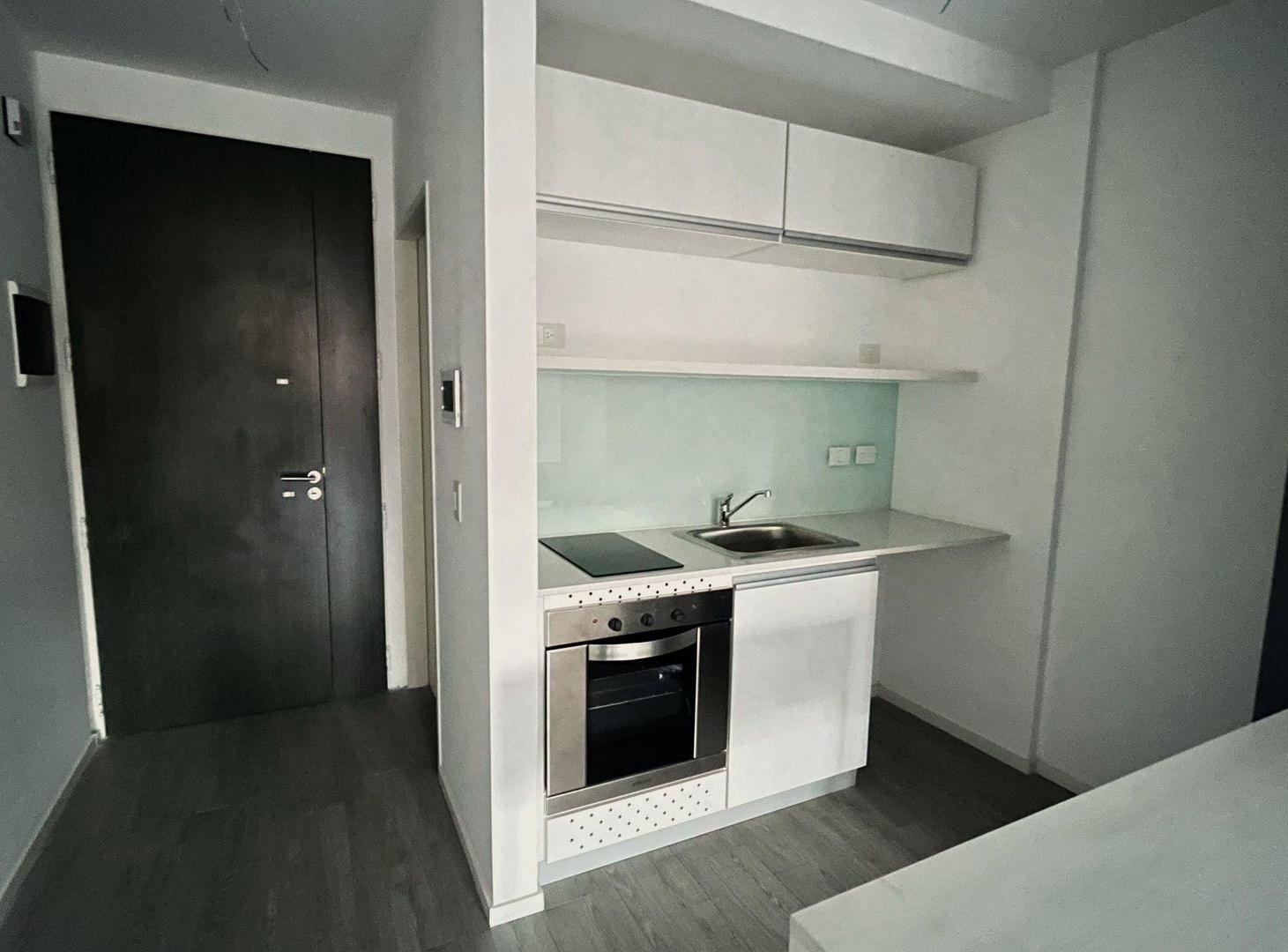 Foto de VENTA MONO AMBIENTE AL FRENTE CON COCHERA PALERMO, imagen 3