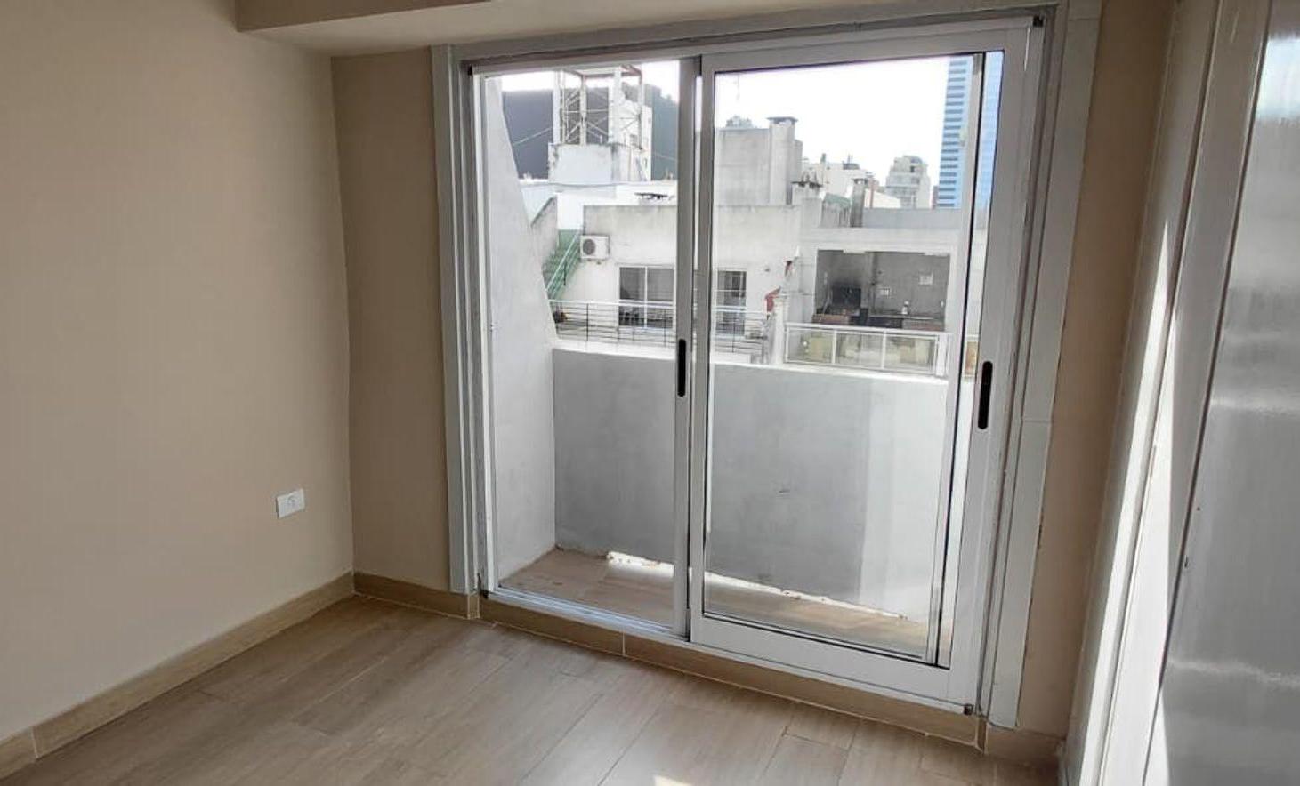 Foto de DEPARTAMENTO 3 AMBIENTES A NUEVO BALCON SAN TELM0, imagen 4