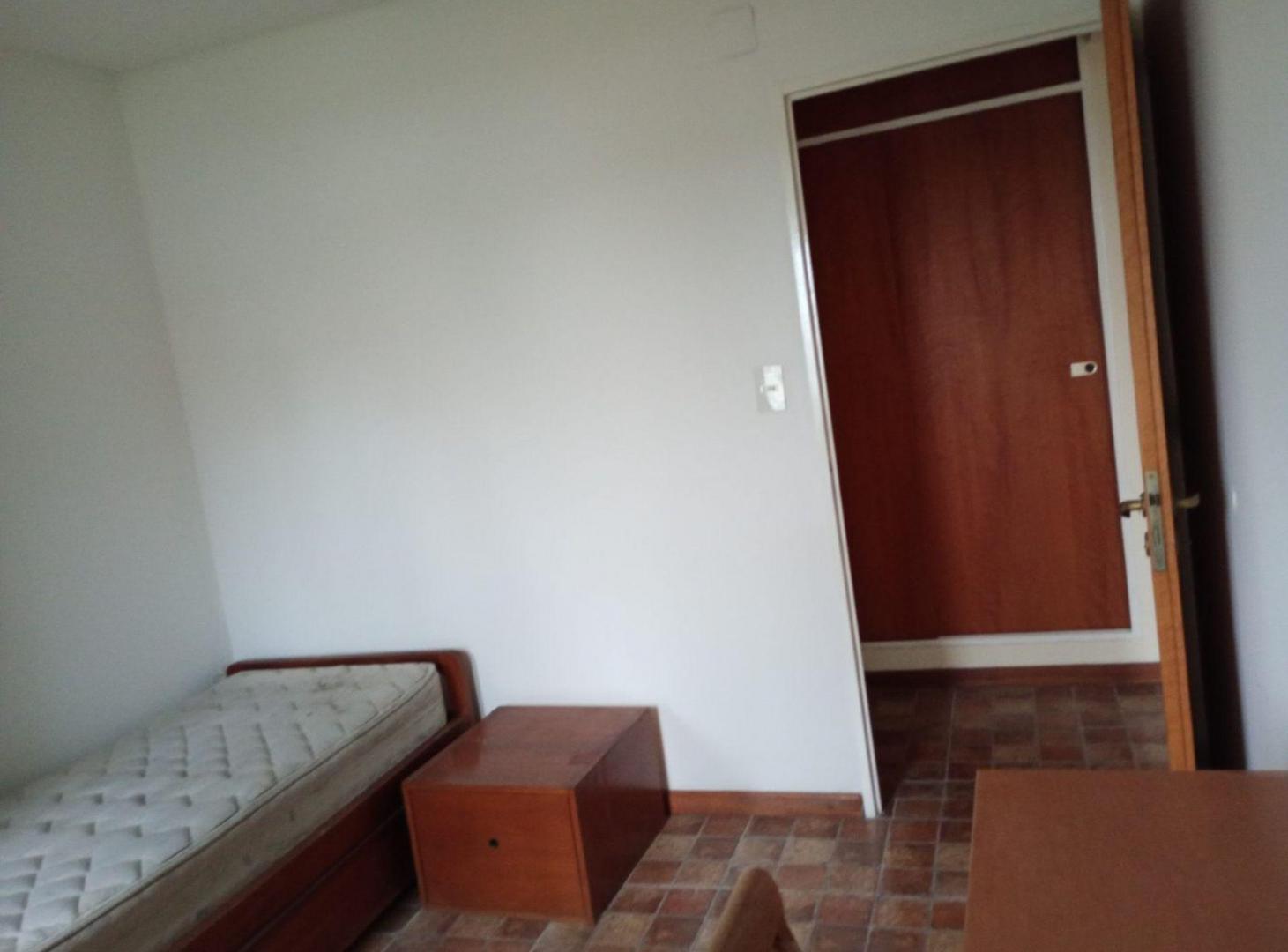 Foto de VENTA DEPARTAMENTO 3 AMBIENTES MONTSERRAT, imagen 2