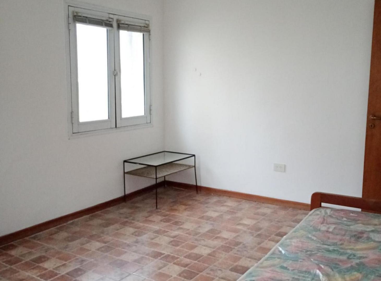 Foto de VENTA DEPARTAMENTO 3 AMBIENTES MONTSERRAT, imagen 3