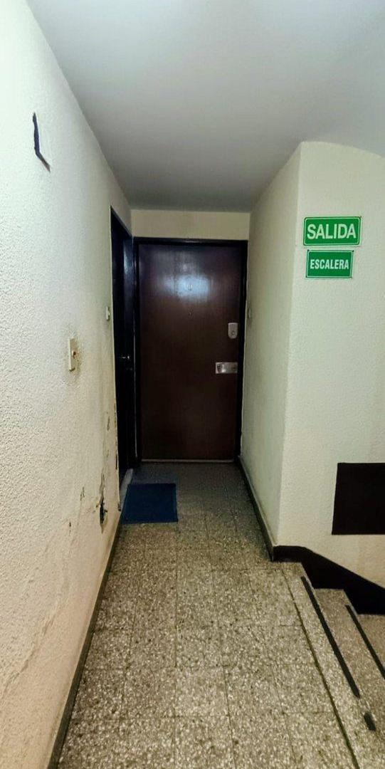 Foto de VENTA 2 AMBIENTES 37 M2 BARRACAS GRAN UBICACION, imagen 3