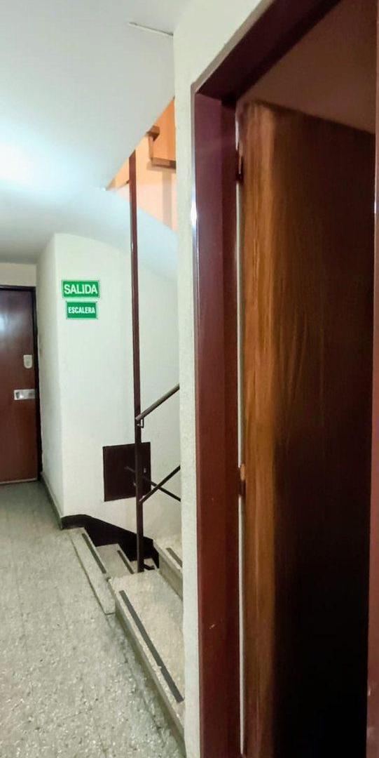 Foto de VENTA 2 AMBIENTES 37 M2 BARRACAS GRAN UBICACION, imagen 4
