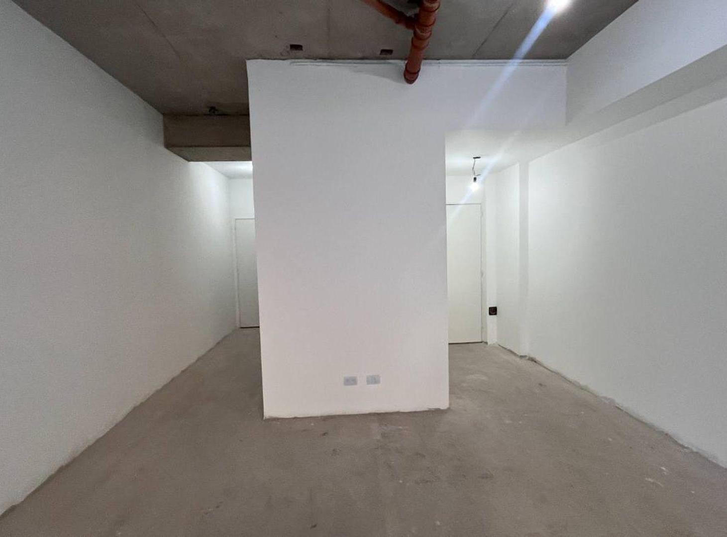 Foto de VENTA LOCAL A ESTRENAR SAN TELMO, imagen 4