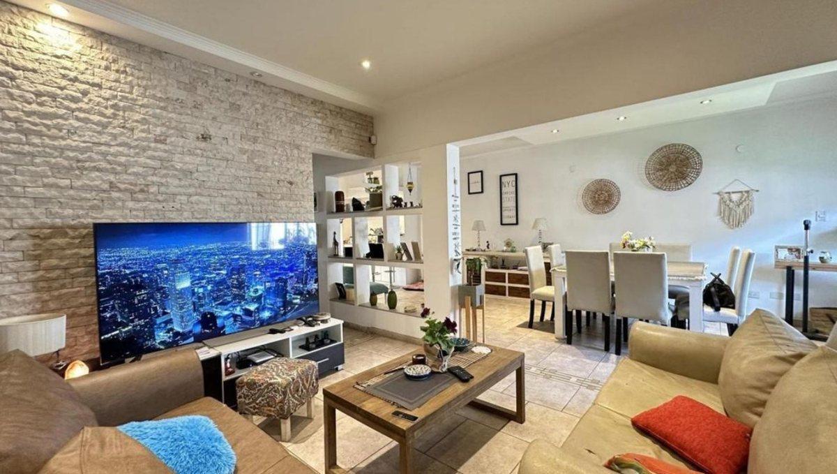 Foto de Venta Casa 4 Ambientes Quilmes, imagen 3