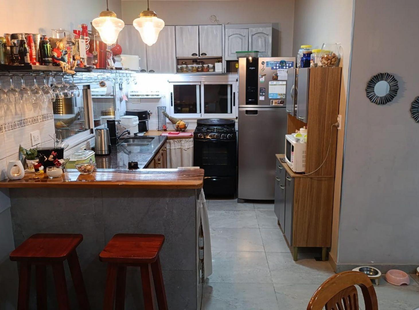 Foto de VENTA CASA COCHERA QUINCHO 156M2 LANUS ESTE, imagen 4