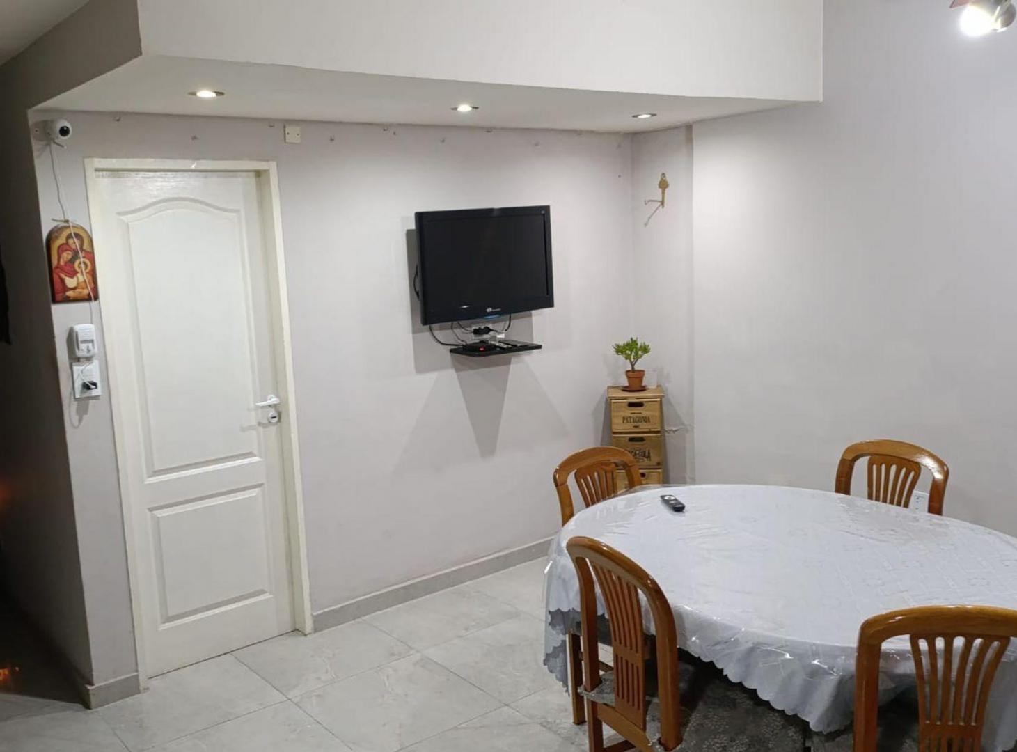 Foto de VENTA CASA COCHERA QUINCHO 156M2 LANUS ESTE, imagen 5