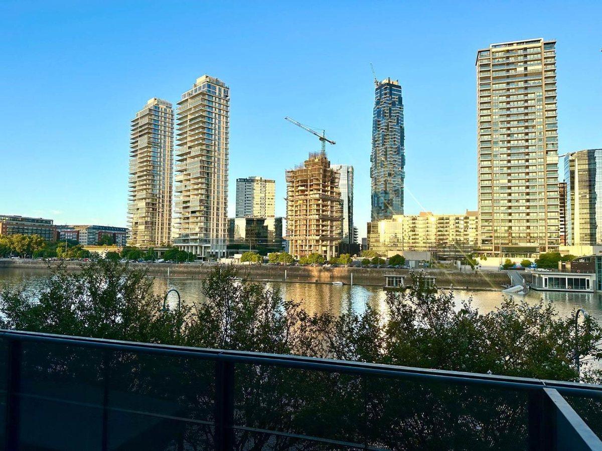 Foto de DEPARTAMENTO 3 AMB PUERTO MADERO TERRAZA AL DIQUE, imagen 1