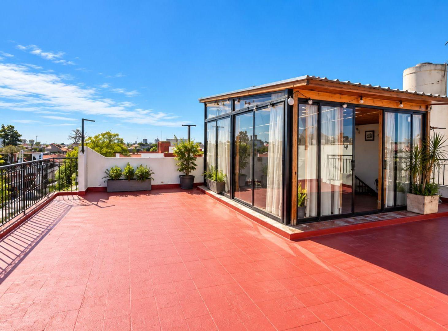 Foto de VENTA BLOQUE CASA PH GARAGE COMERCIO AVELLANEDA, imagen 3