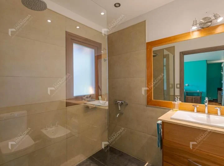 Casa en Venta en San Martín de los Andes Barrio Peñón del Lolog 5
