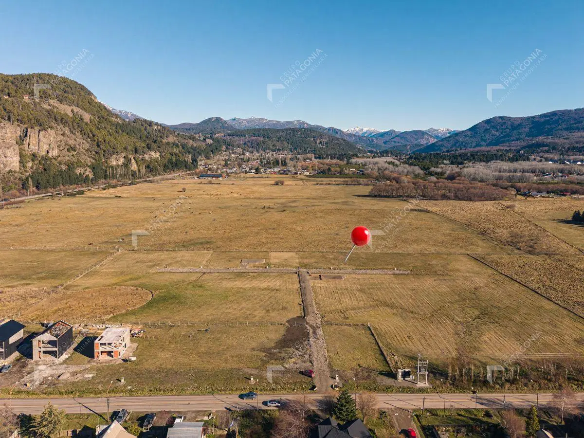 Excelente Lote Con Todos Los Servicios Subterráneos Sobre Callejon De Bello San Martin de los Andes 2