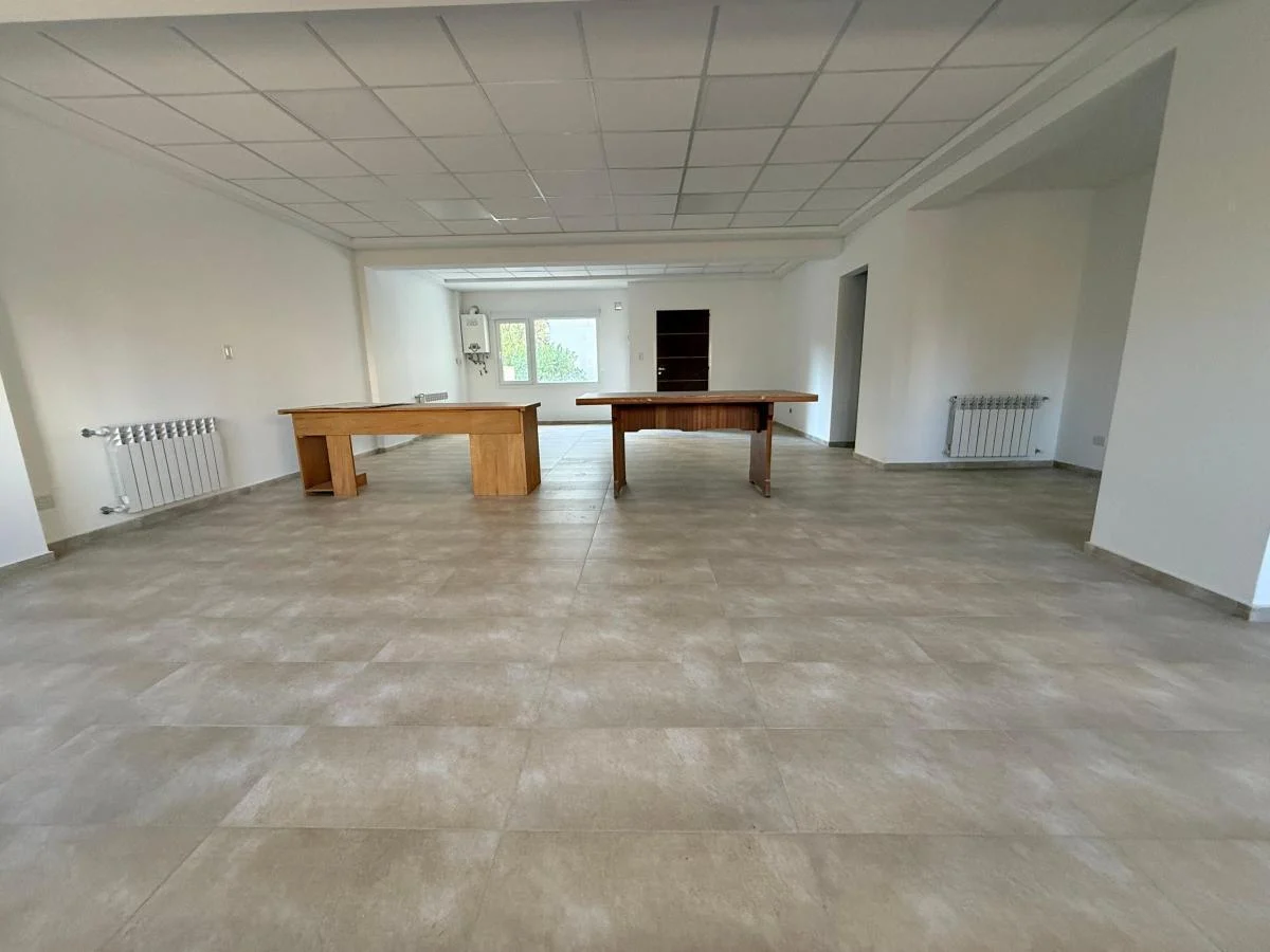 Foto de Oficina en ALQUILER – Cipolletti Centro | 77 m², imagen 2