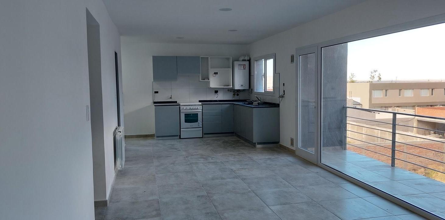 Foto de Departamento de 3 Dormitorios con dos cocheras B Terrazas Neuquen, imagen 3