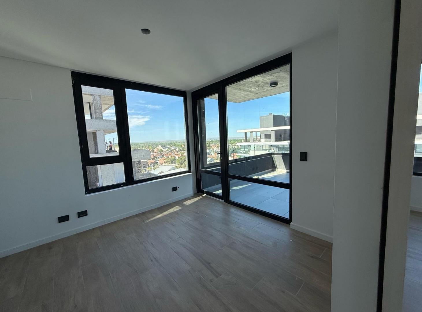 Foto de Semipiso de 3 dormitorios con dos cocheras - Santa Genoveva, imagen 5