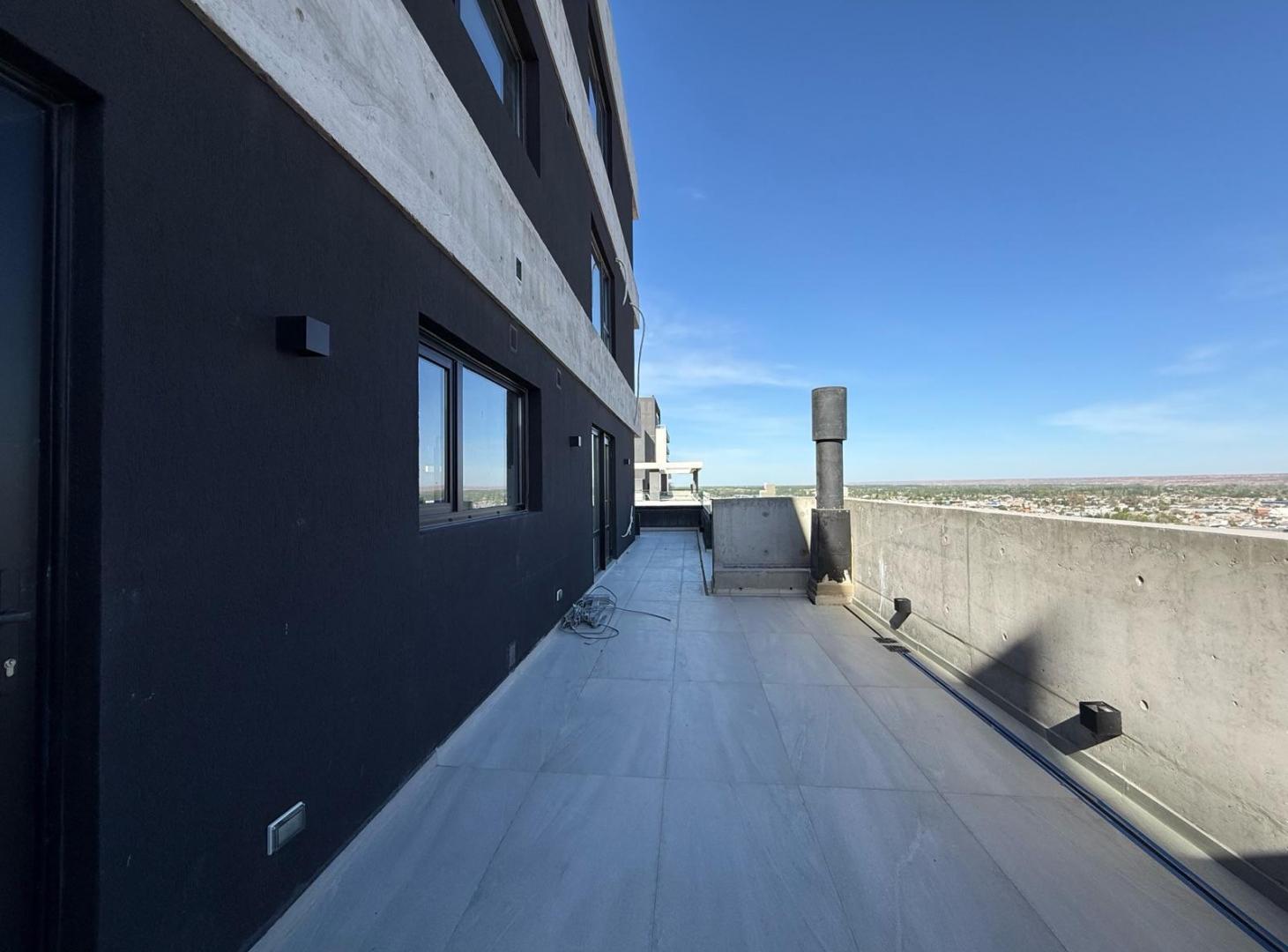 Foto de Semipiso de 3 dormitorios con dos cocheras - Santa Genoveva, imagen 2
