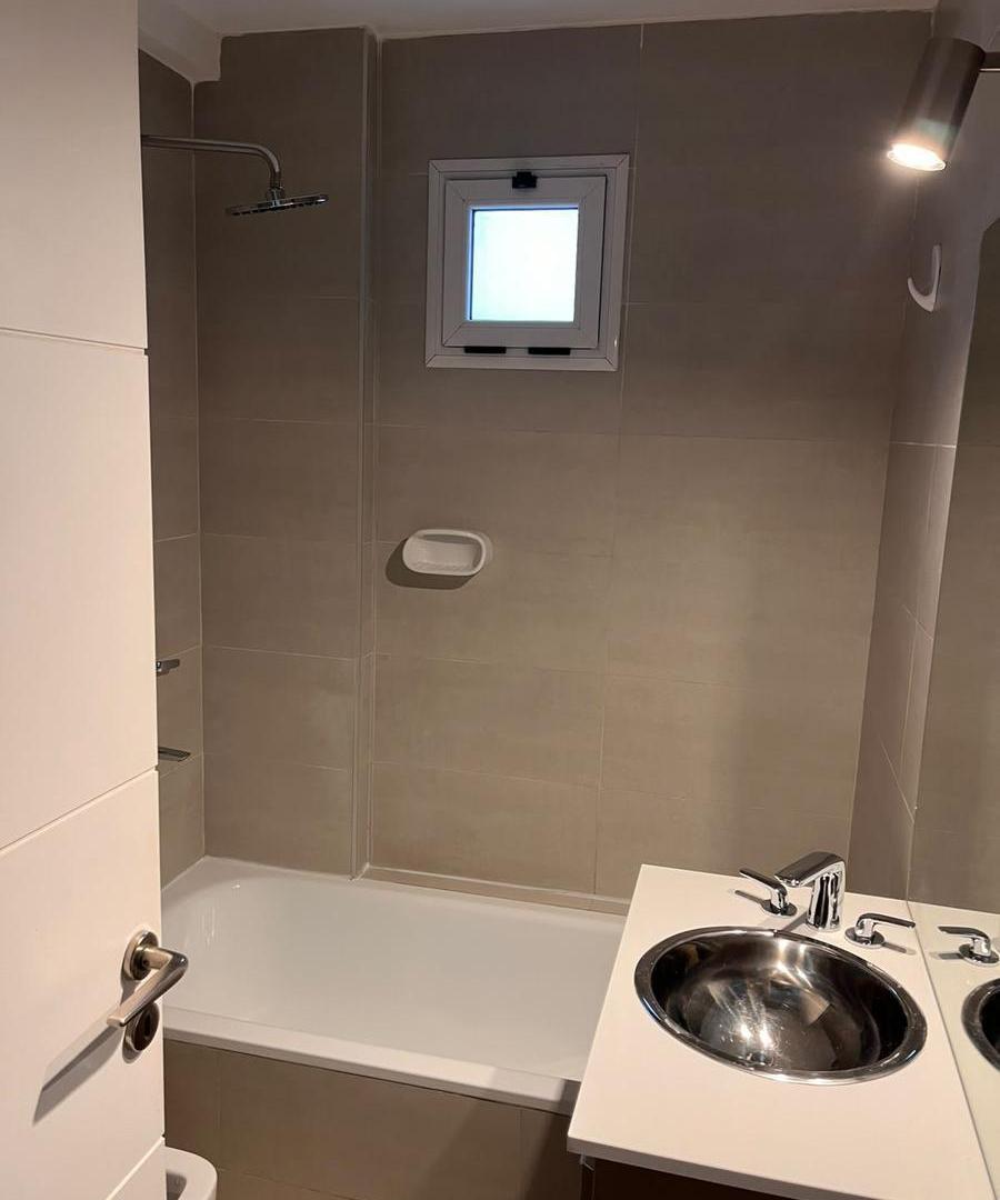 Foto de Departamento de 1 dormitorio con cochera, imagen 2