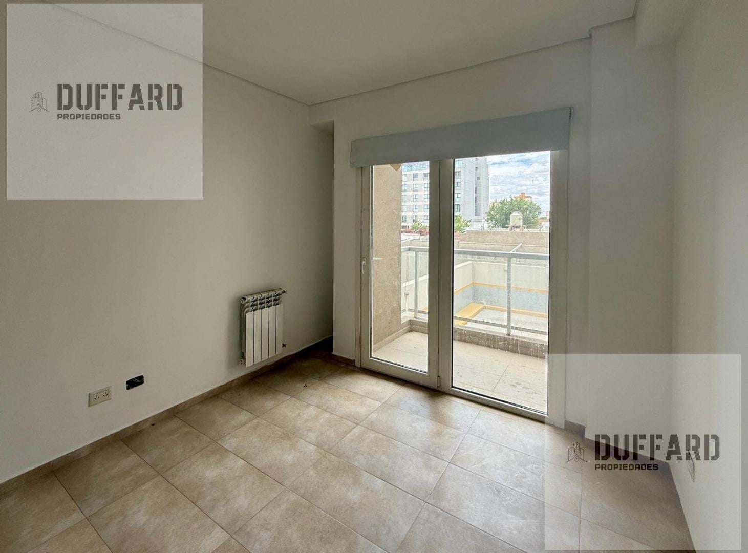 Foto de Departamento de 1 Dormitorio en alquiler Cipolletti, imagen 3