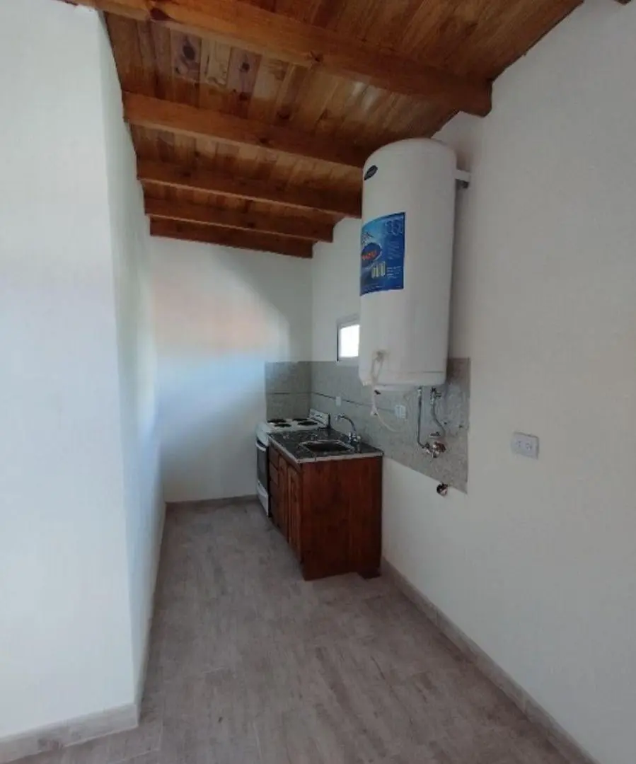 San Fernando, ALQUILER DEPARTAMENTO
Cómodo Depto. Primer piso Fondo 3