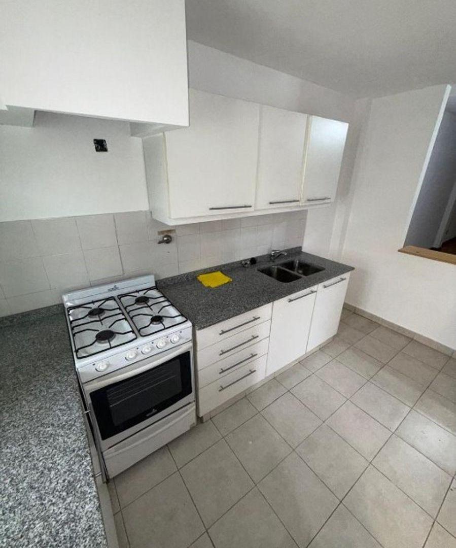 Foto de Monoambiente en venta a 2 cuadras de Avenida Centenario., imagen 3