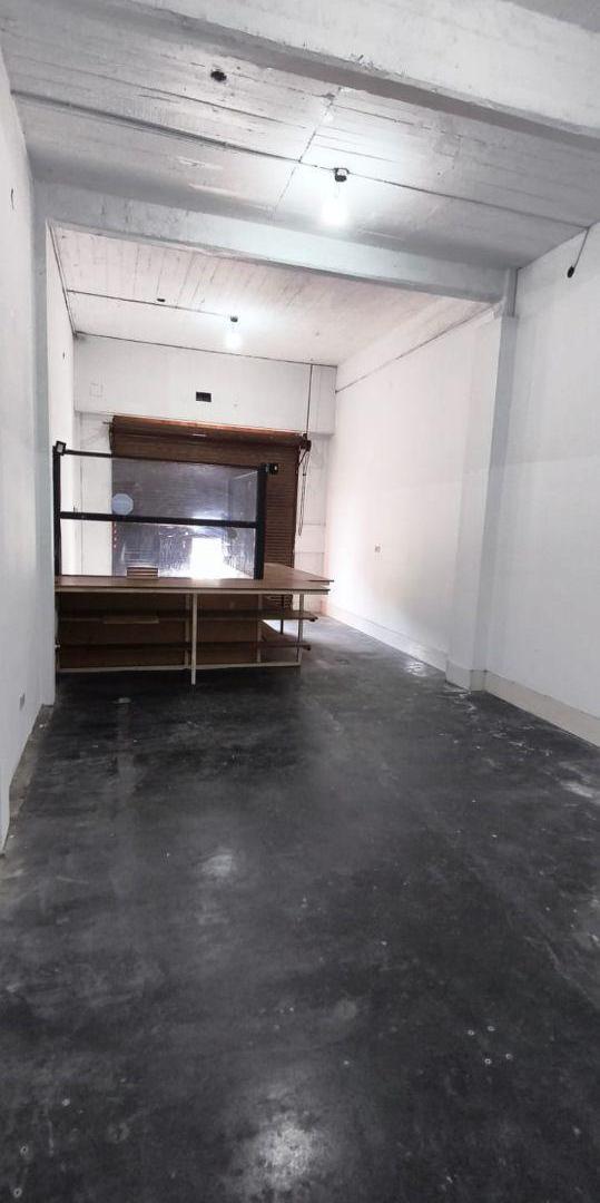 Foto de Galpón o Local Sobre Avenida Avellaneda 40 m2, imagen 1