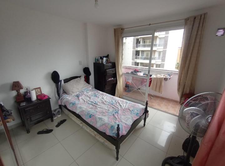 Departamento en Alberdi 5