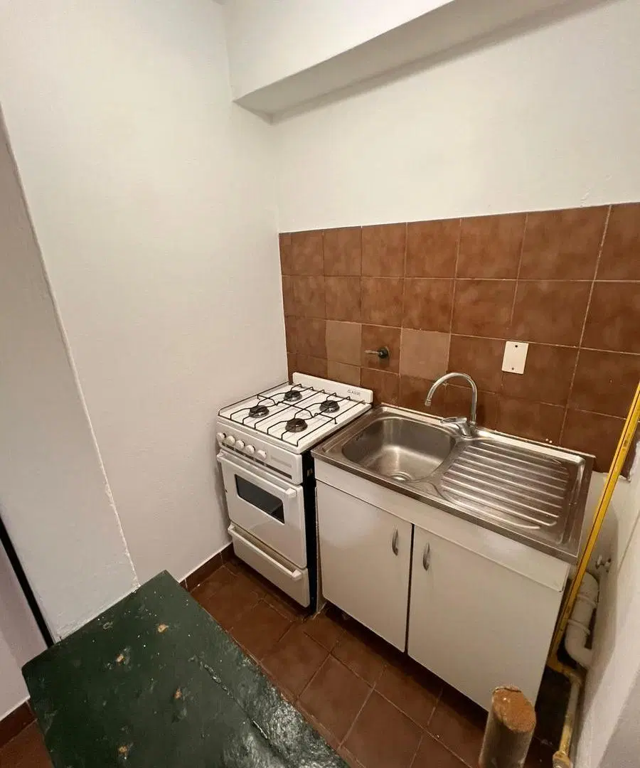 Departamento en Alberdi 3