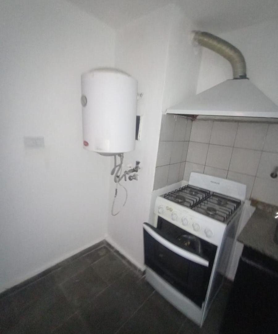 Foto de Departamento duplex en venta Av. Celso Barrios, imagen 4