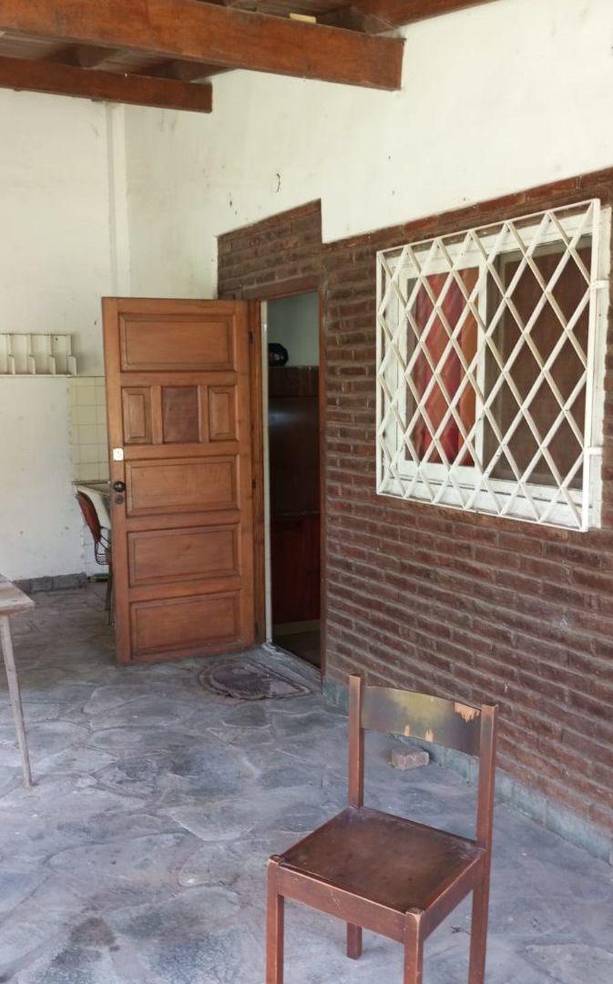 Foto de Lote con casa de 2 amb en venta en benavidez, imagen 1