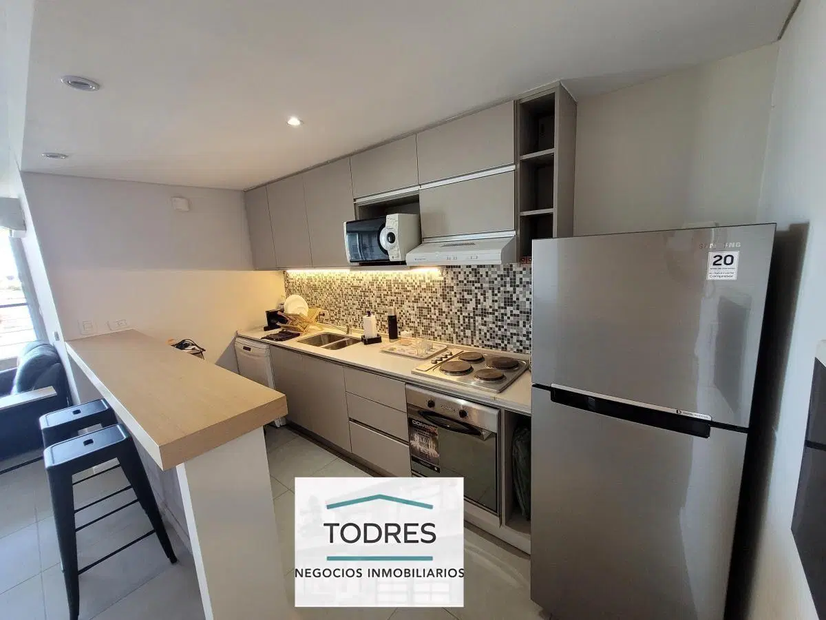 Departamento en Venta en Islas del Golf! La Mansa Nordelta con Vista Al Lago! 3