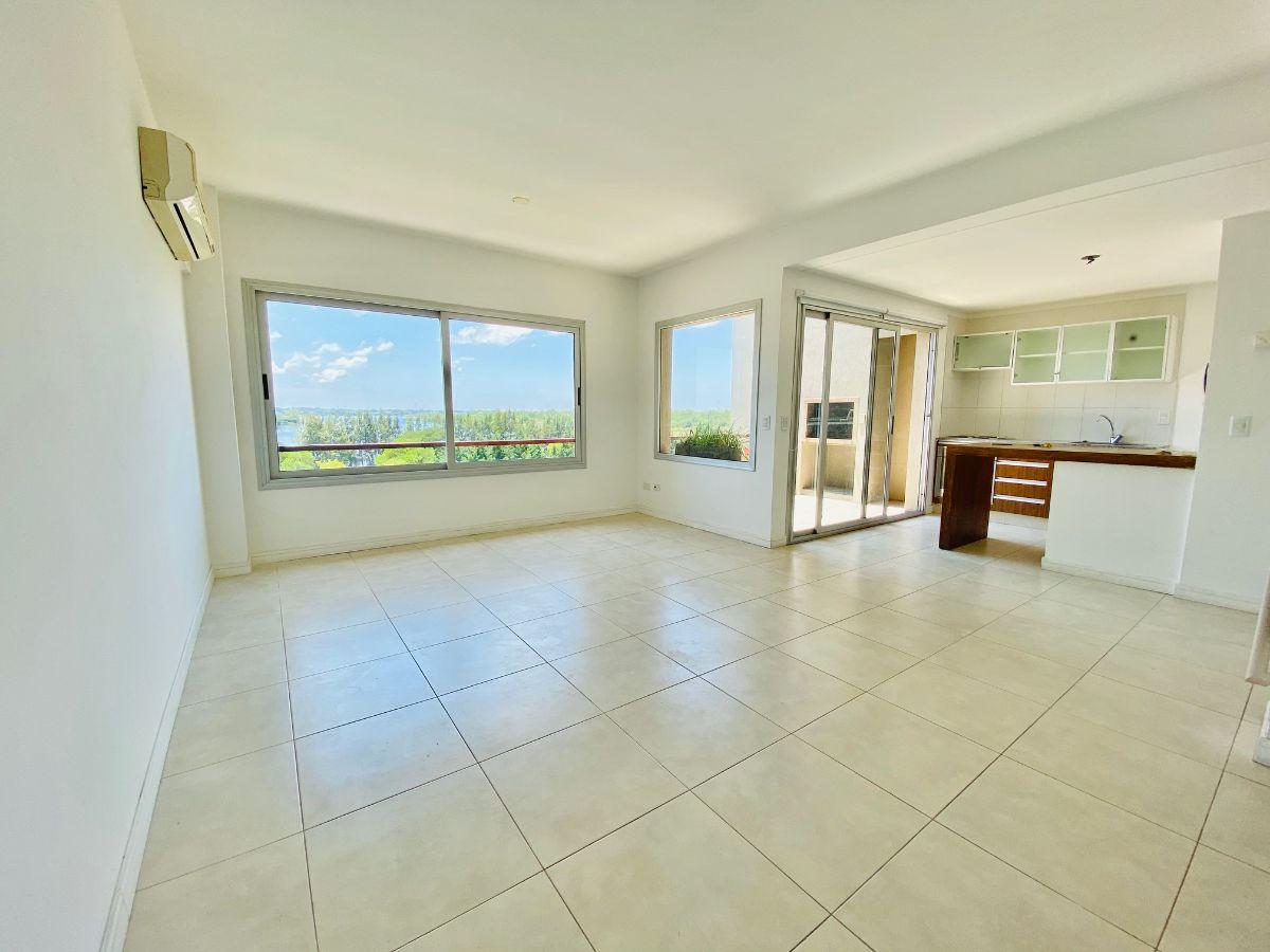 Foto de Muy lindo do departamento en venta con vista al lago central de, imagen 4