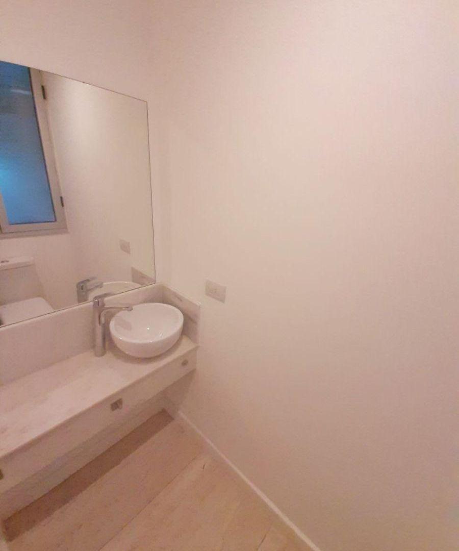 Foto de DEPARTAMENTO DE 2 AMBIENTES CON JARDIN Y COCHERA, imagen 4
