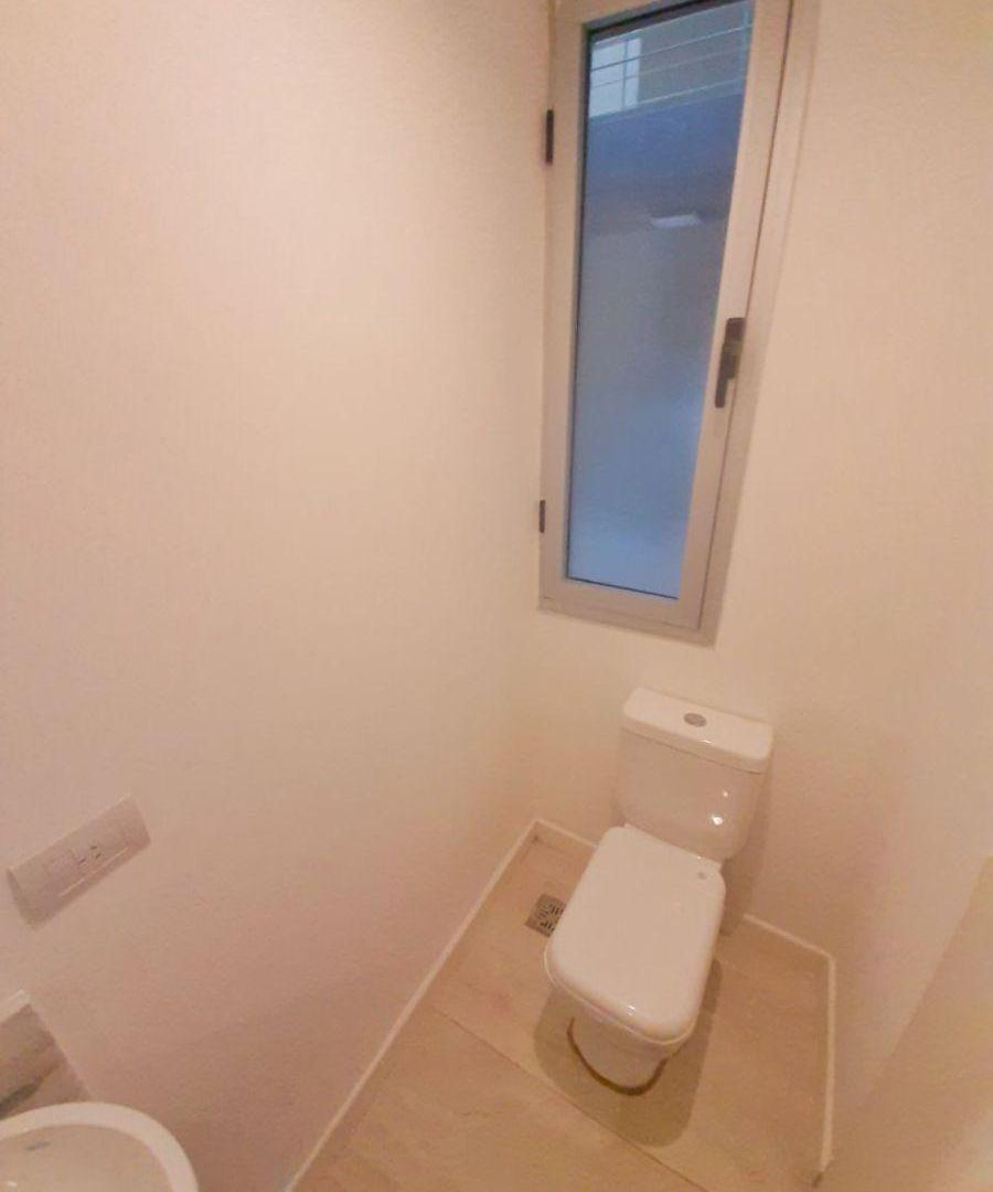 Foto de DEPARTAMENTO DE 2 AMBIENTES CON JARDIN Y COCHERA, imagen 5