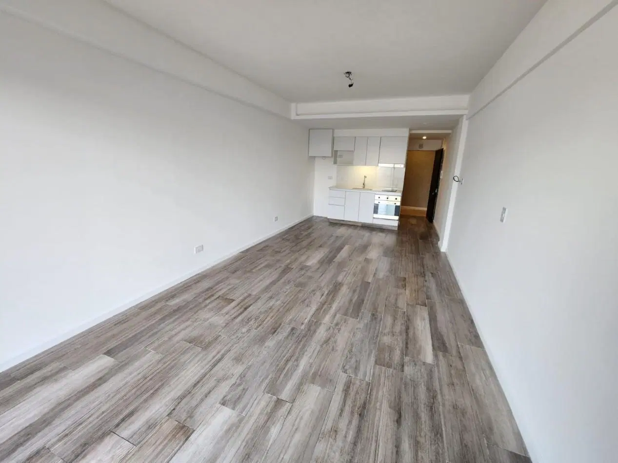 Departamento financiado con terraza propia a estrenar en Florida Oeste 3
