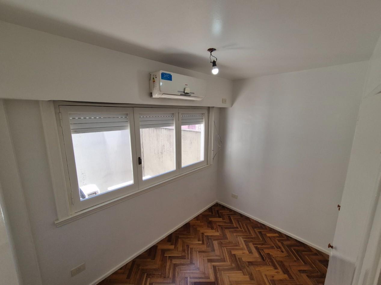 Foto de Departamento refaccionado de 3 ambientes en venta en Velez Sarfield, imagen 5