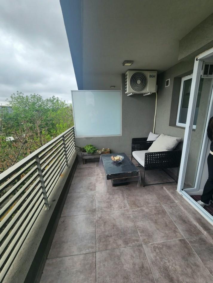 Foto de Departamento de dos ambiente grande en Saavedra con balcon terraza, imagen 2