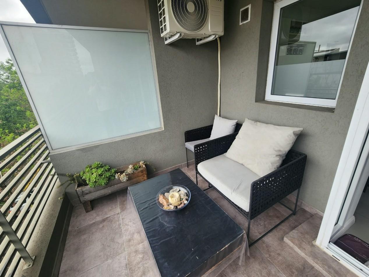 Foto de Departamento de dos ambiente grande en Saavedra con balcon terraza, imagen 1