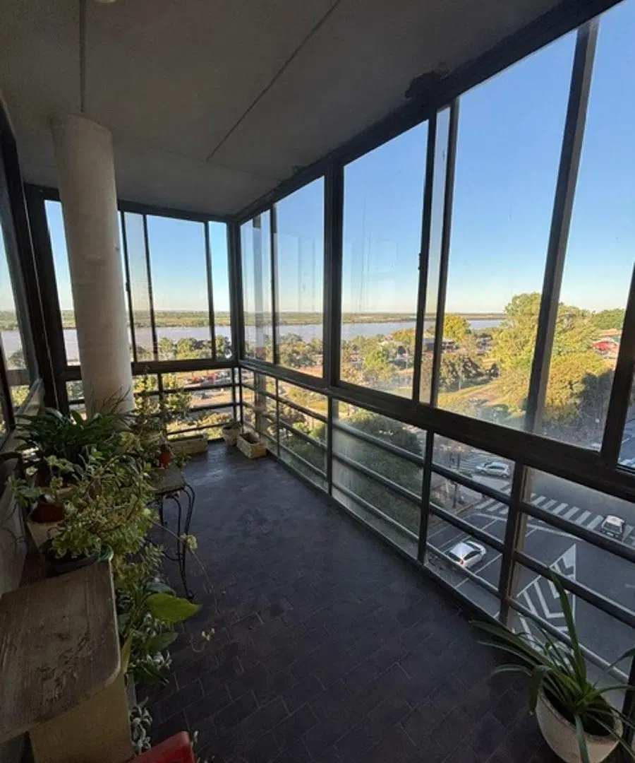 VENTA DEPARTAMENTO DE TRES DORMITORIOS SOBRE AV. WHEELWRIGHT AL 1600 CON VISTA AL RIO. 8